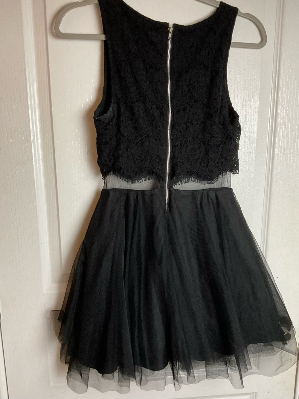Teeze Me Black Lace Fit & Flare Cocktail Dress Size 11/12 Sleeveless Tulle Skirt - Picture 3 of 8